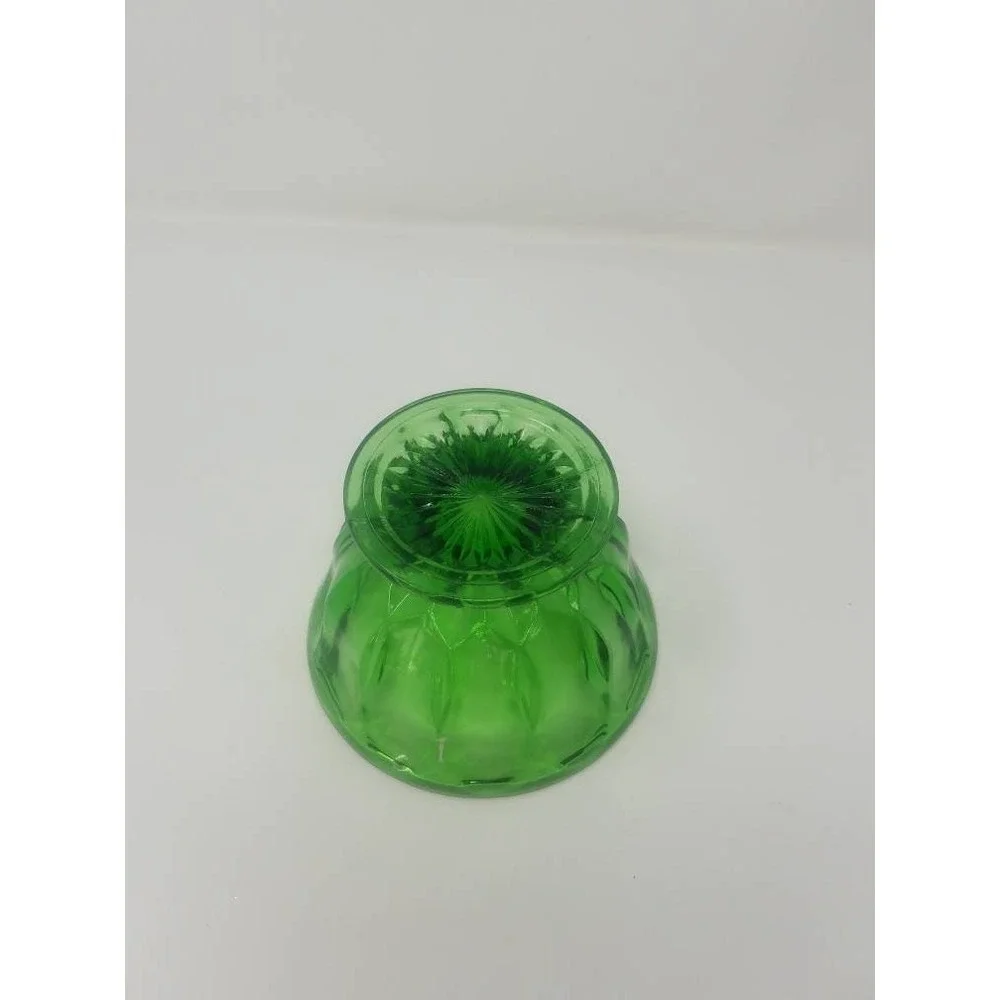 Vtg Westmoreland footed compote dish green bowl